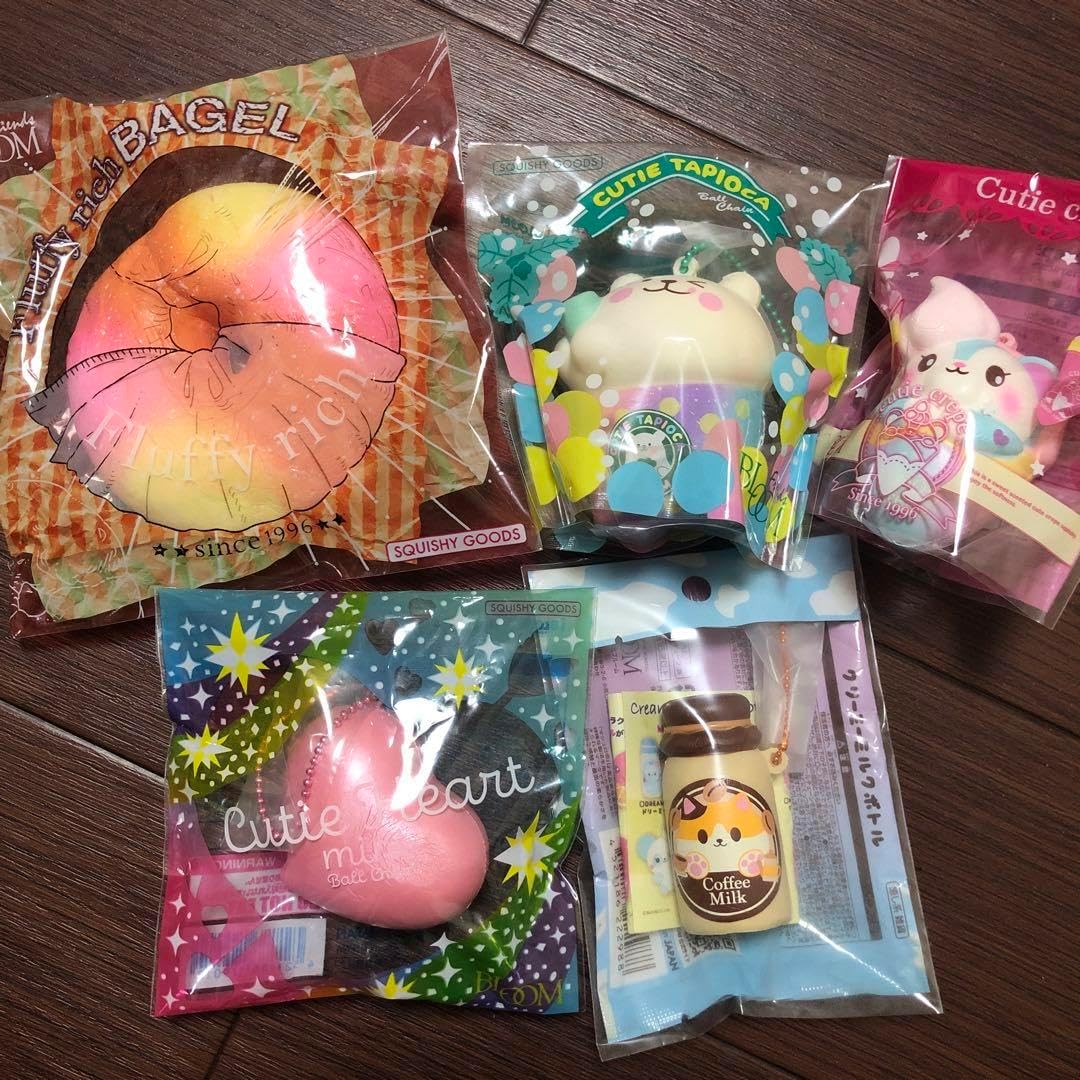 スクイーズ ブルーム ミルクボトル クレープ タピオカ ベーグル BLOOM 4/11発売】ベーグル | アイテム | 株式会社ブルーム｜BLOOM CO,LTD.